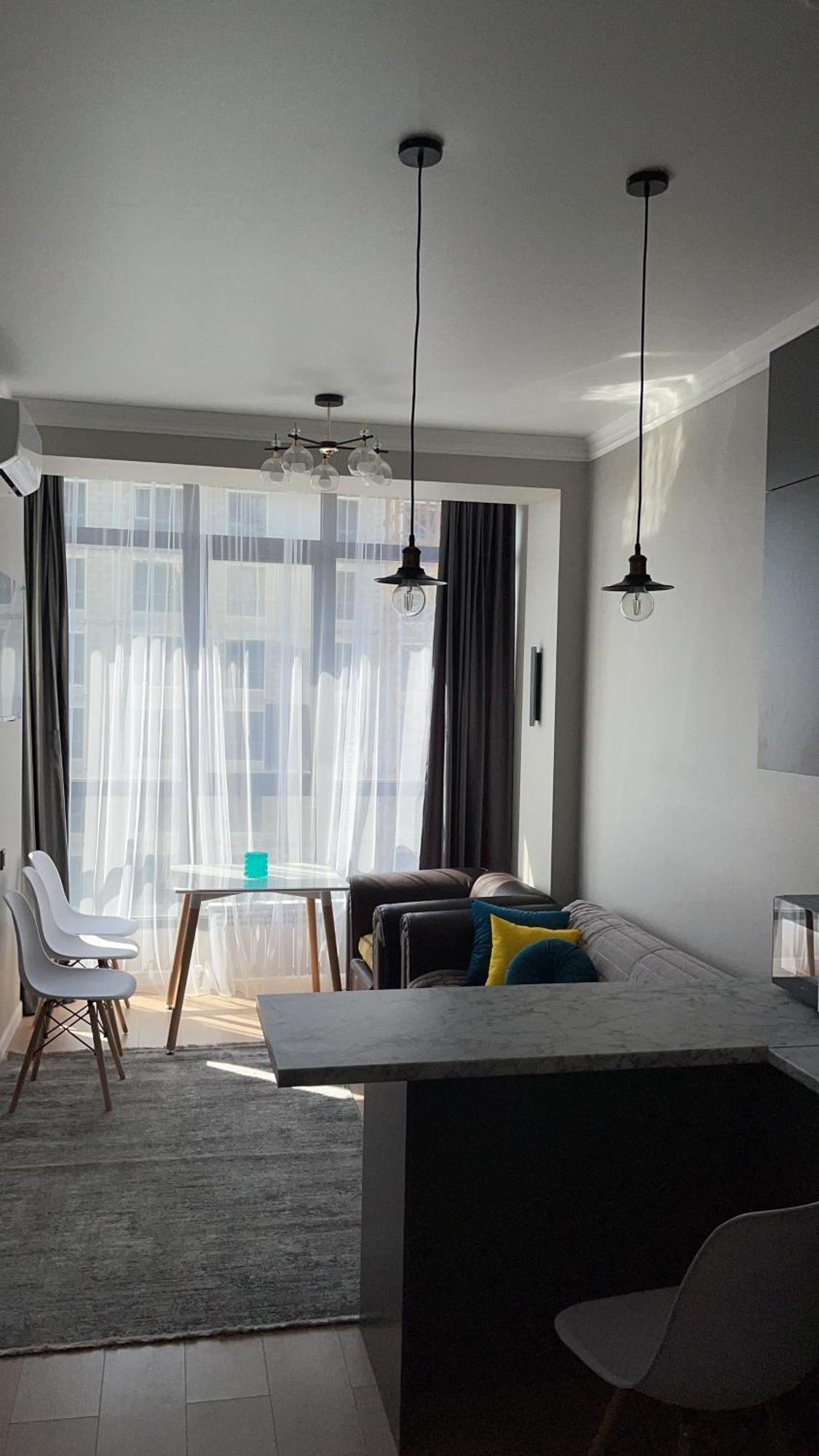 сезон Apartment *